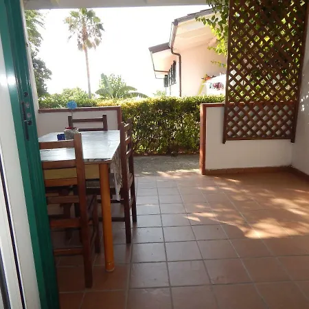 Araba Fenice Apartments * Santa Domenica (Vibo Valentia)